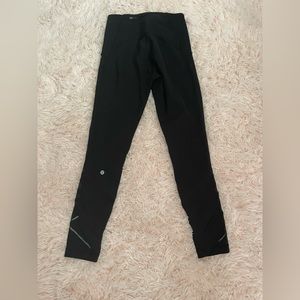 EUC Lululemon black high rise speed up legging tights with sheer bottom size 4